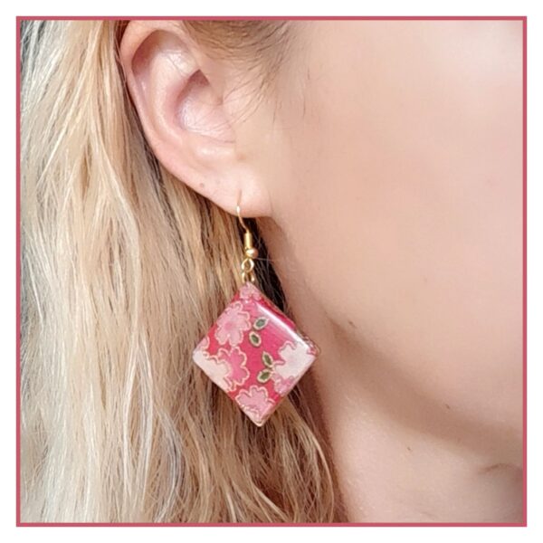 Paula boucles tissu rose Japonais et acier inoxydable or