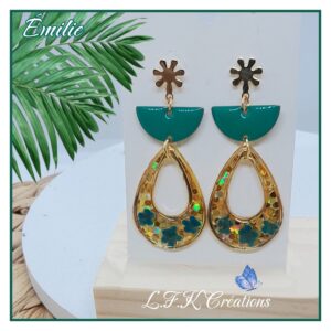 Émilie boucles vertes et or, fleurs séchées et acier inoxydable or (hypoallergéniques).