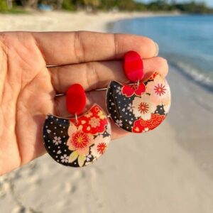 Zuri boucles éventails en papier Washi et fermoirs en acier inoxydable émaillé rouge